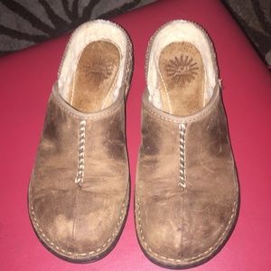 UGG Australia Sz 6 Shoes Clogs Brown Kohala